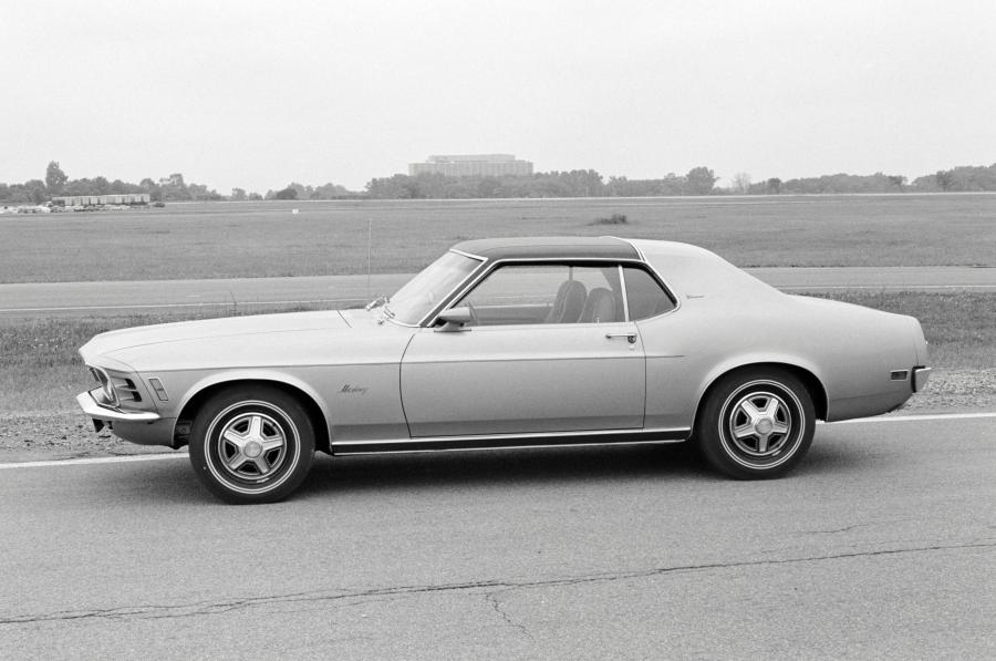  Ford Mustang Grande (65E) 1970 года  (фото 4 из 5)